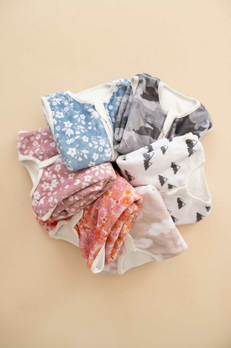Camo Wearable Minky Blanket - Image 3