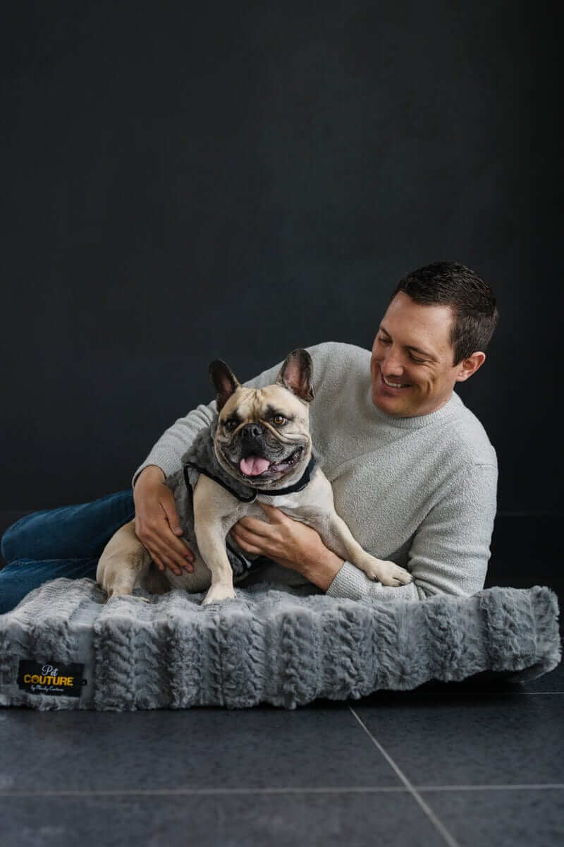 Charcoal Plume Pet Crate Pad - Image 3