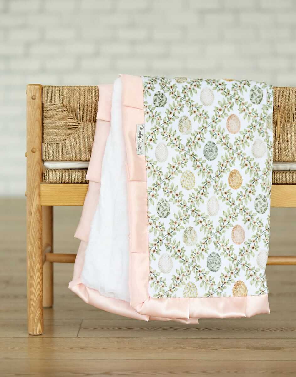 Filigree Eggs Blanket - Image 5