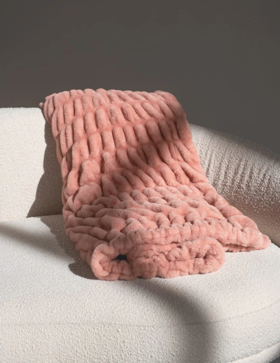 Hugs Blossom Blanket - Image 3