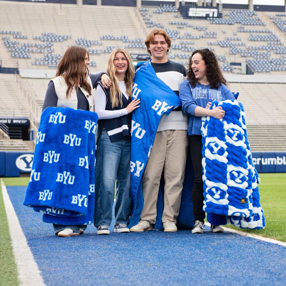 BYU Cougars Blanket - Hugs - Image 3