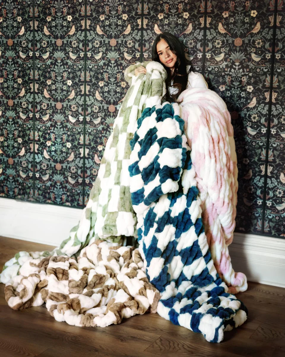 Hugs Check Sage Blanket - Image 5
