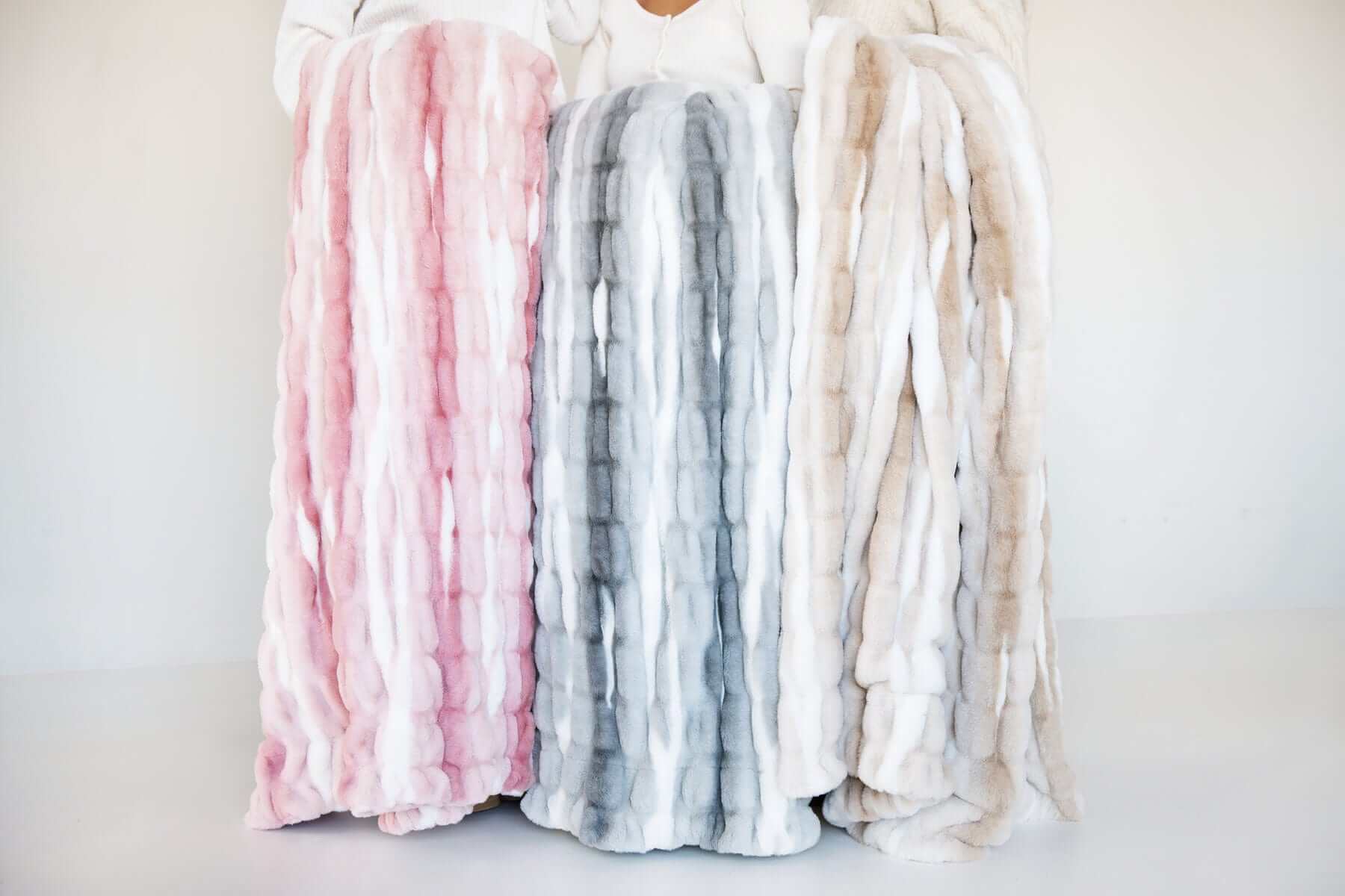 Hugs Swirl Pink Blanket - Image 5