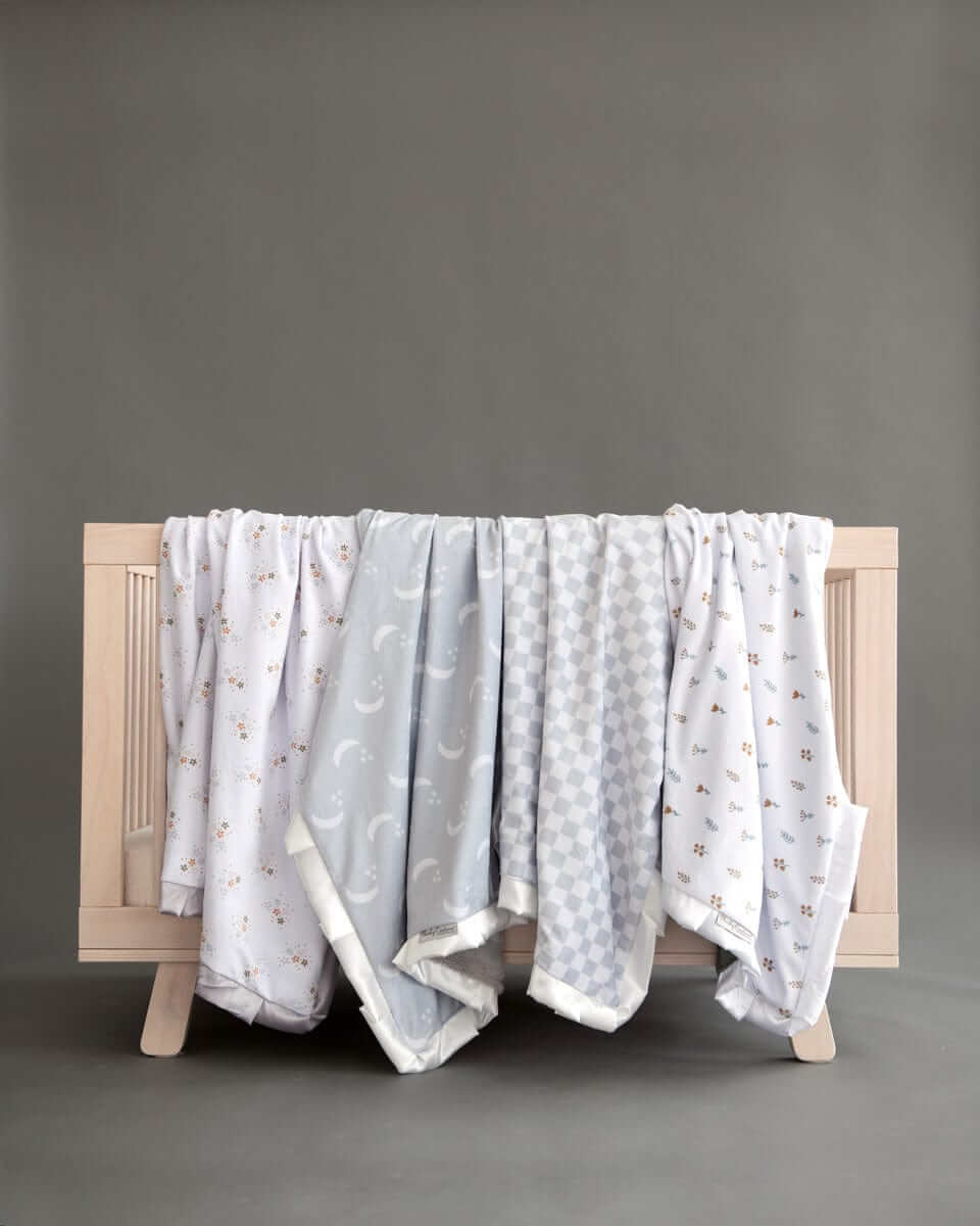 Shining Moon Silver Blanket - Image 3