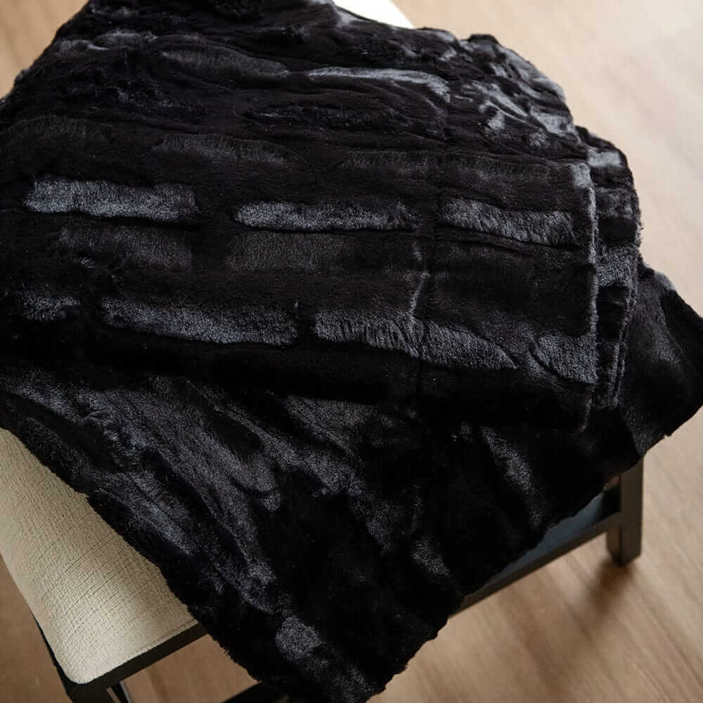 Sorbet Black Blanket - Image 6