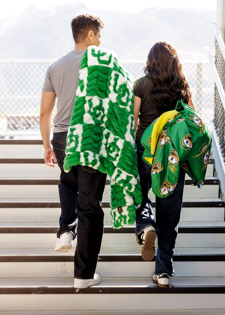 University of Oregon Ducks Hooded Stadium Everywhere Blanket - Image 4
