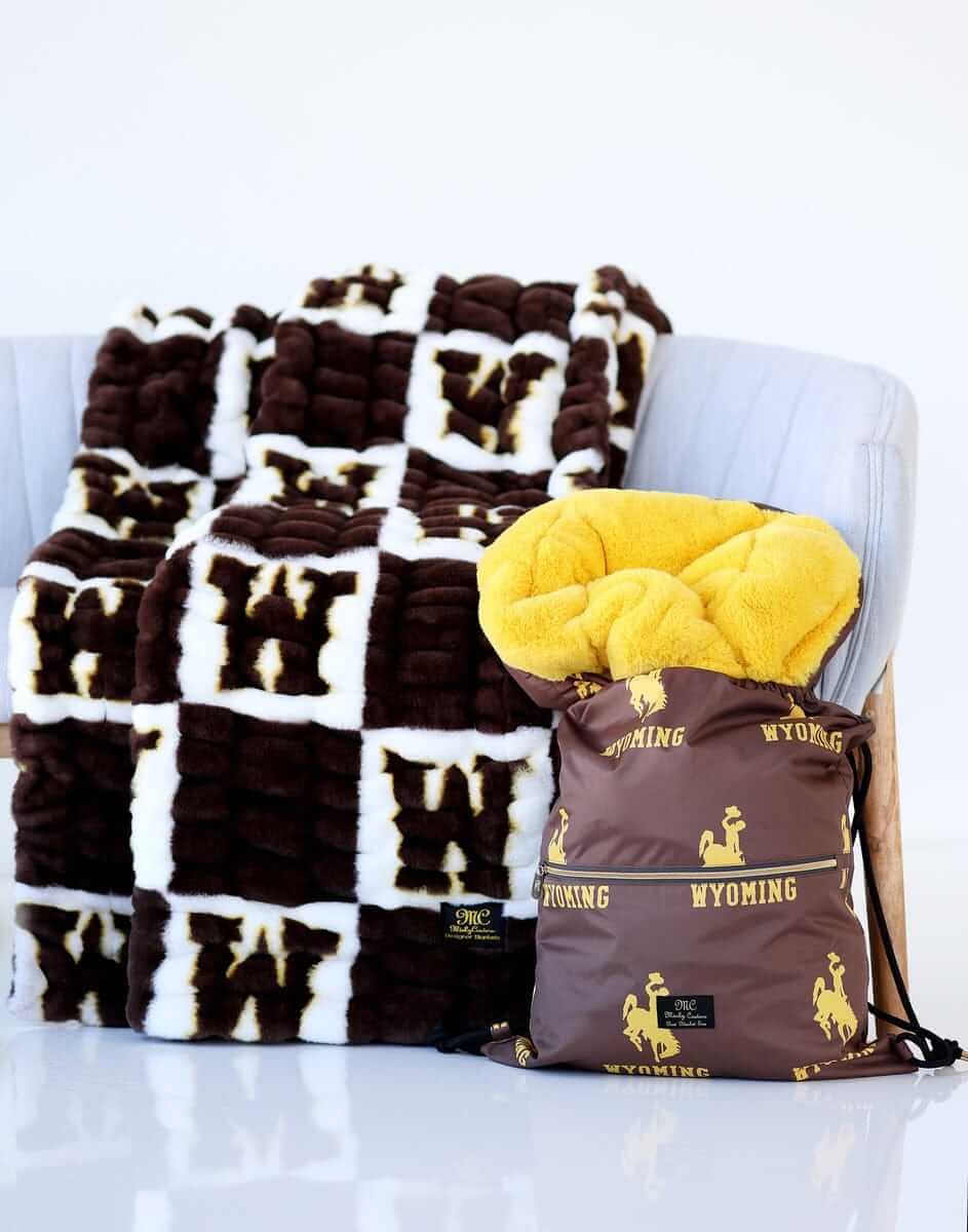 Wyoming Cowboys Hooded Stadium Everywhere Blanket - Image 4